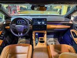 تويوتا أفالون